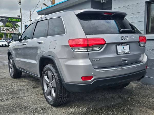 2015 Jeep, dovoz USA — foto 3 z 12