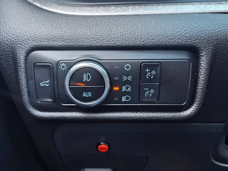 2024 Ford Explorer, 80 478 km, dovoz Kanada — foto 11 z 12