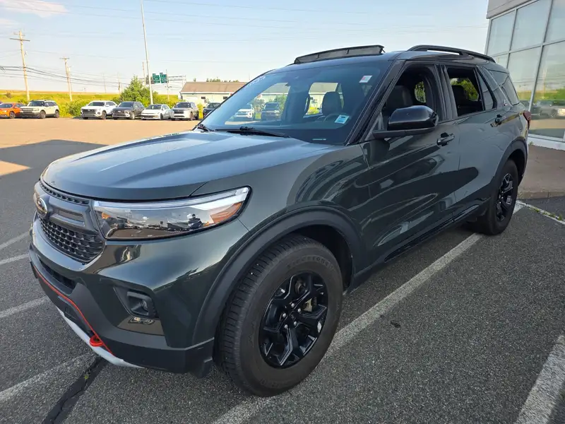 2024 Ford Explorer, 80 478 km, dovoz Kanada — foto 3 z 12