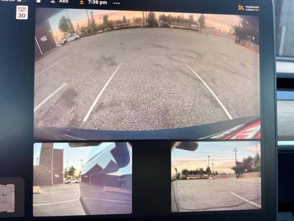 2018 Tesla, dovoz USA — foto 12 z 12