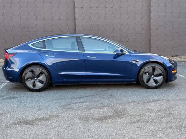 2018 Tesla, dovoz USA — foto 3 z 12