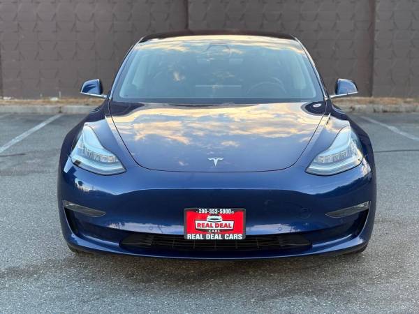2018 Tesla, dovoz USA — foto 5 z 12