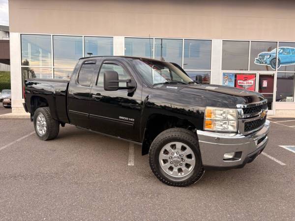 2011 Chevrolet, dovoz USA — foto 2 z 12
