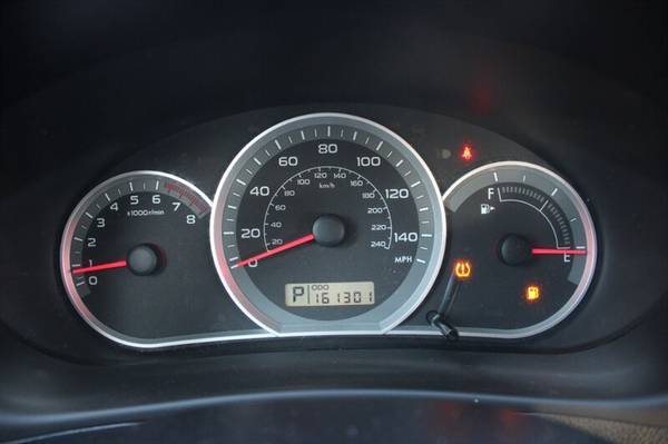 2010 Subaru, dovoz USA — foto 7 z 12