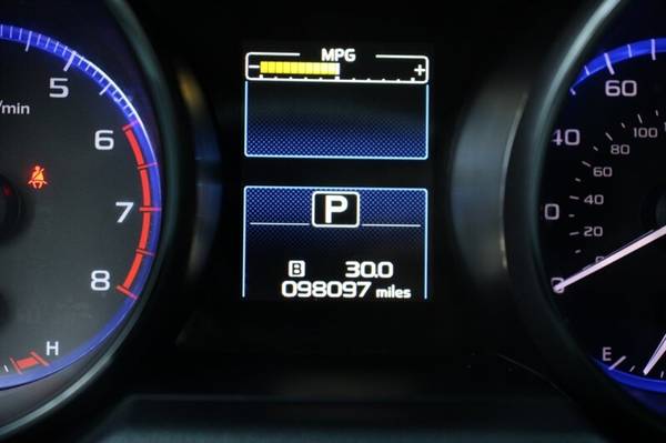 2016 Subaru, dovoz USA — foto 7 z 12