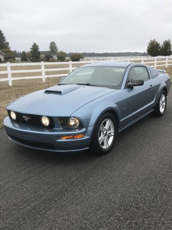 2006 Ford, modrá, dovoz USA — foto 3 z 12