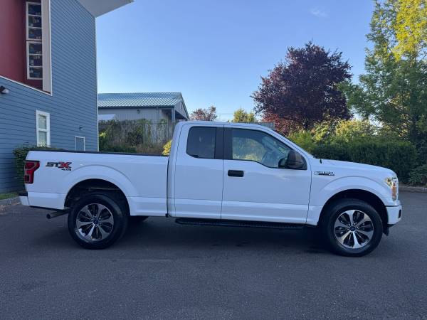 2019 Ford, dovoz USA — foto 2 z 12