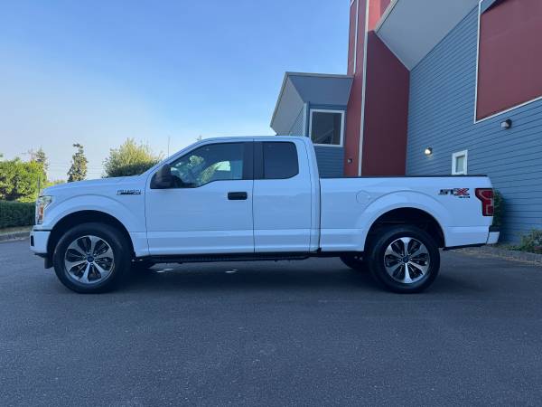 2019 Ford, dovoz USA — foto 5 z 12