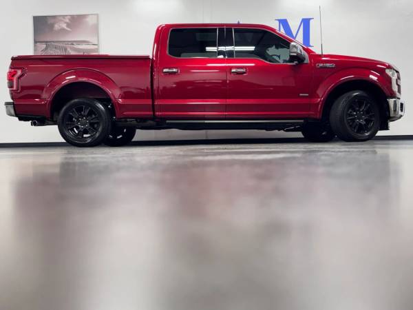 2016 Ford, dovoz USA — foto 3 z 12
