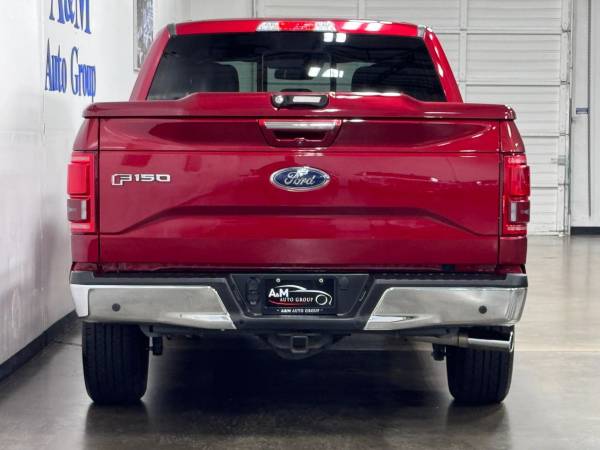 2016 Ford, dovoz USA — foto 5 z 12