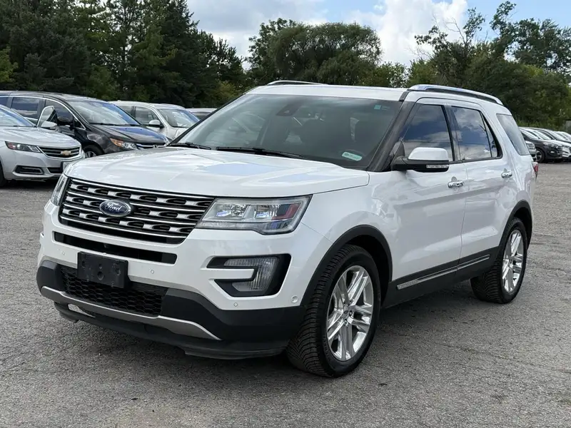 2016 Ford Explorer LIMITED, bílá, 115 814 km, dovoz Kanada — foto 7 z 12