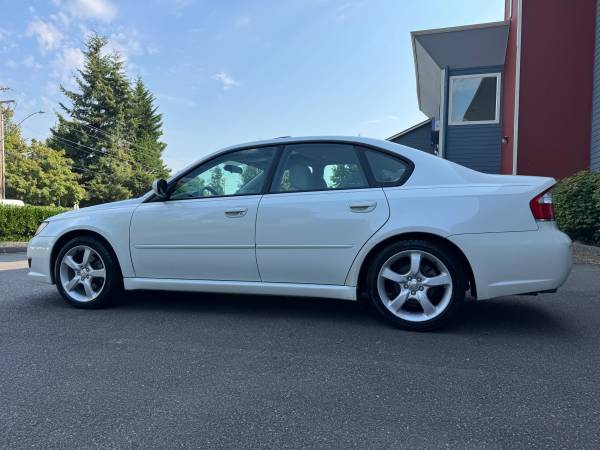 2009 Subaru, dovoz USA — foto 5 z 12