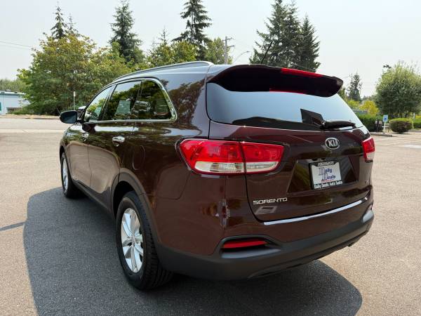 Kia, dovoz USA — foto 7 z 11