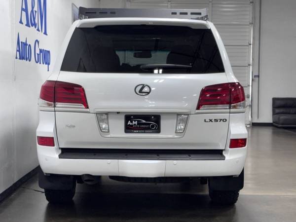 2015 Lexus, dovoz USA — foto 6 z 12