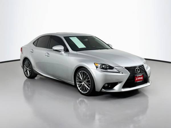 2015 Lexus, dovoz USA — foto 7 z 12