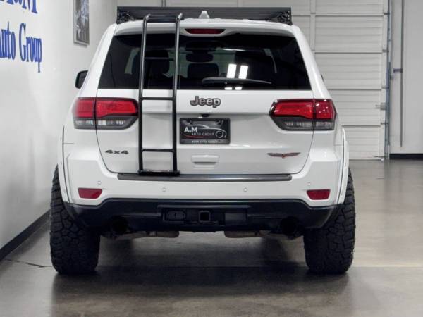 2017 Jeep, dovoz USA — foto 5 z 12
