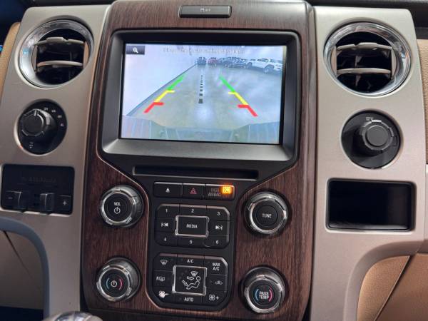 2014 Ford, dovoz USA — foto 9 z 12