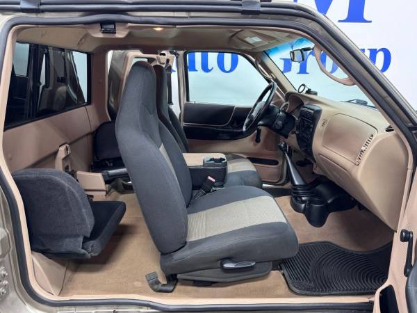 2003 Ford, dovoz USA — foto 12 z 12