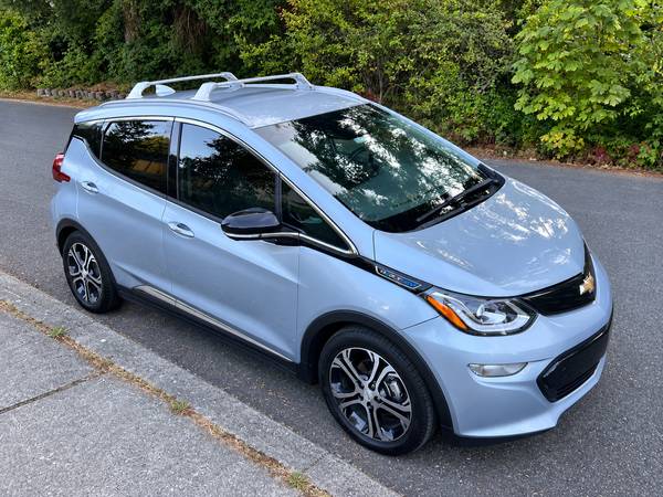 2017 Chevrolet, dovoz USA — foto 3 z 12