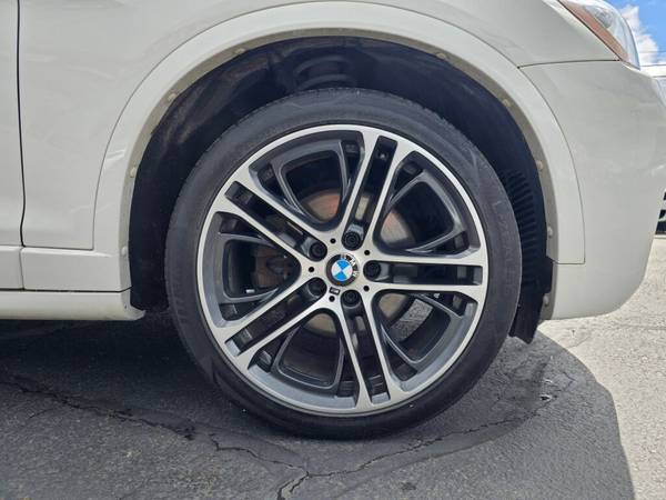 2017 BMW, dovoz USA — foto 9 z 12