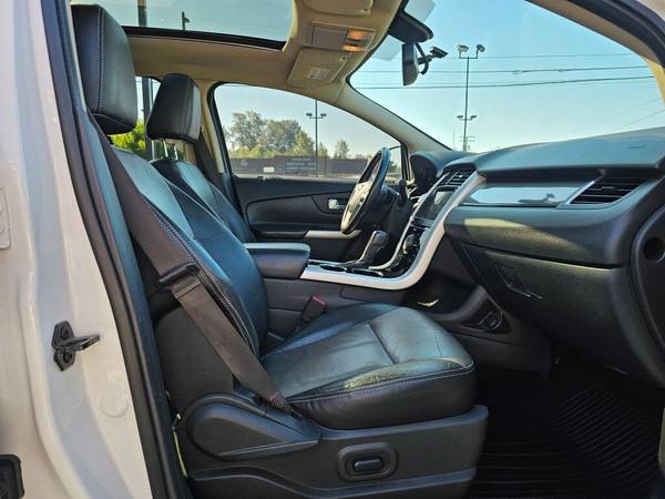 2011 Ford, dovoz USA — foto 10 z 12