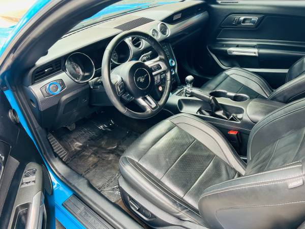 2017 Ford, dovoz USA — foto 12 z 12