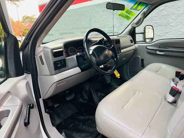 2001 Ford, dovoz USA — foto 10 z 12