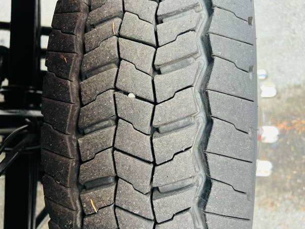 2001 Ford, dovoz USA — foto 9 z 12
