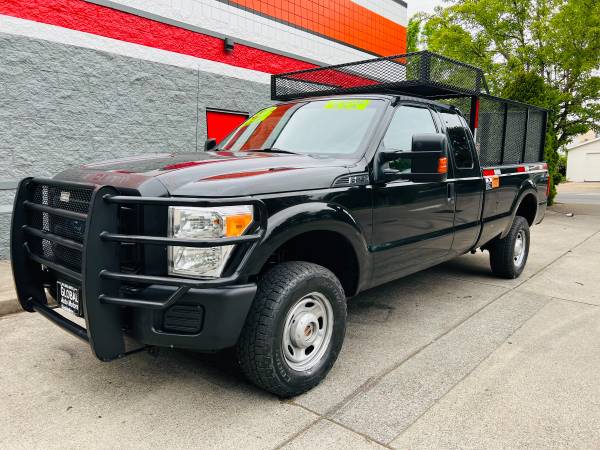 2011 Ford, dovoz USA — foto 3 z 12