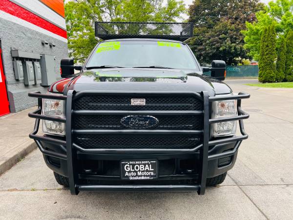 2011 Ford, dovoz USA — foto 8 z 12