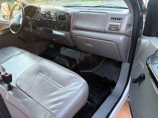2007 Ford, dovoz USA — foto 8 z 12