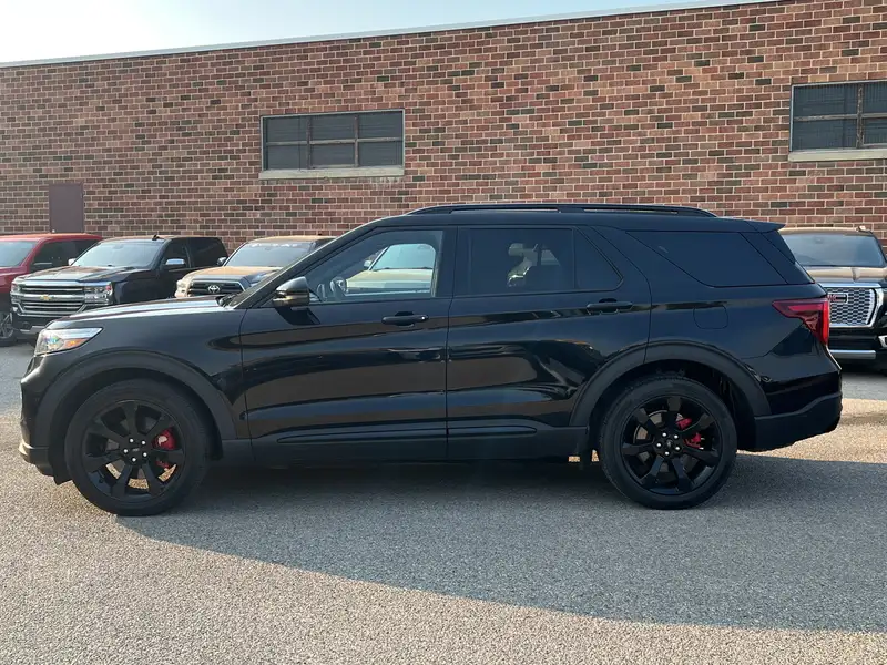 2020 Ford Explorer ST, černá, 73 527 km, dovoz Kanada — foto 4 z 12