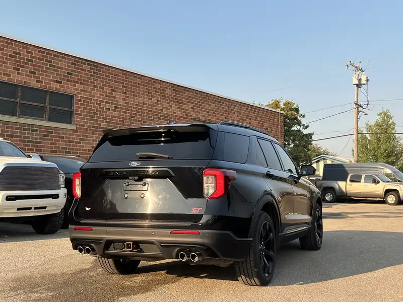 2020 Ford Explorer ST, černá, 73 527 km, dovoz Kanada — foto 7 z 12