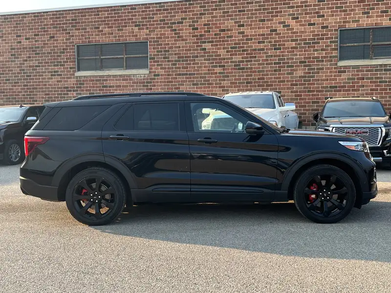 2020 Ford Explorer ST, černá, 73 527 km, dovoz Kanada — foto 8 z 12