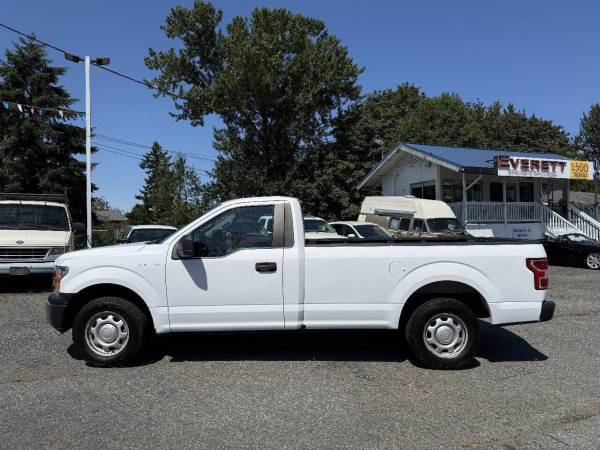 2018 Ford, dovoz USA — foto 2 z 12
