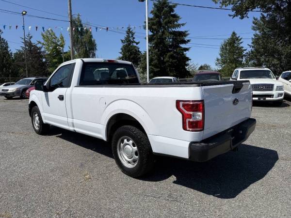 2018 Ford, dovoz USA — foto 3 z 12