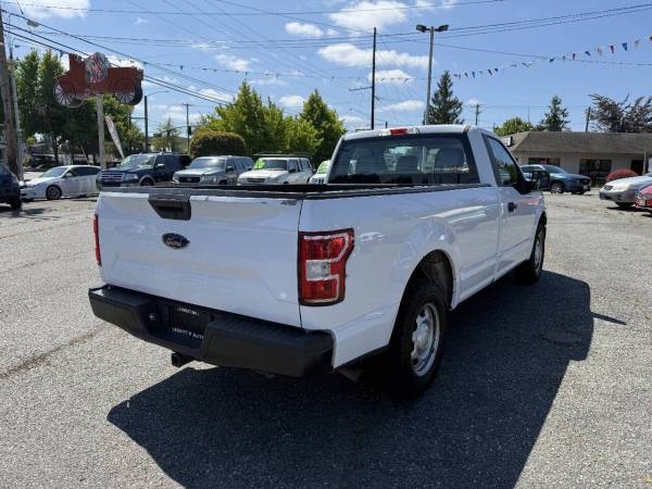 2018 Ford, dovoz USA — foto 5 z 12