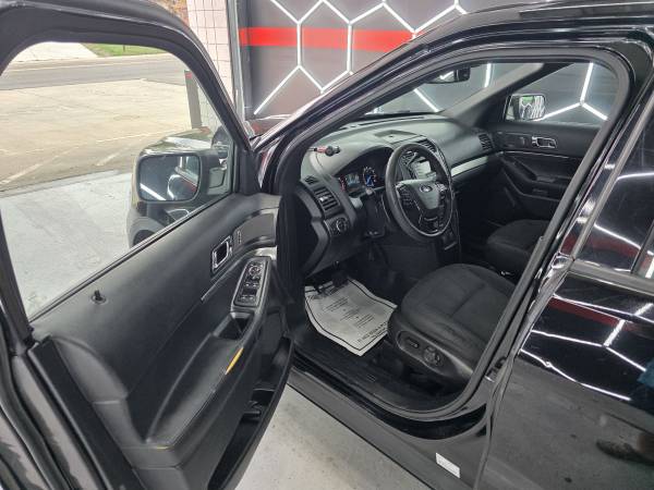2018 Ford, dovoz USA — foto 8 z 12