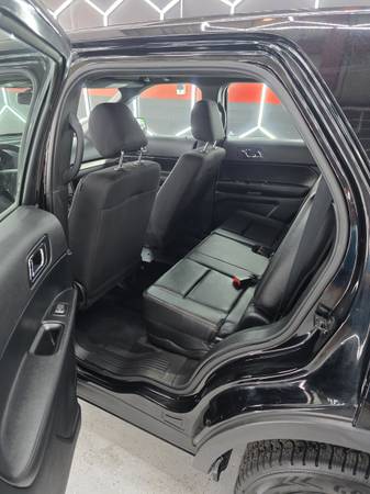 2018 Ford, dovoz USA — foto 9 z 12
