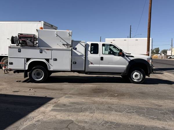 2016 Ford, dovoz USA — foto 8 z 12