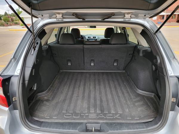 2015 Subaru, dovoz USA — foto 5 z 8