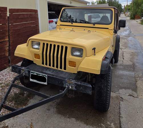 1987 Jeep, dovoz USA — foto 2 z 12