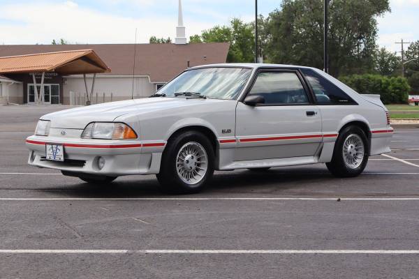 1988 Ford, dovoz USA — foto 11 z 12
