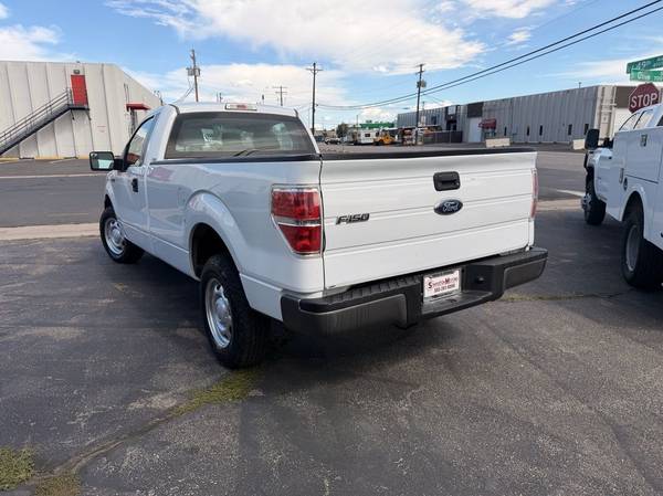 2014 Ford, dovoz USA — foto 3 z 12