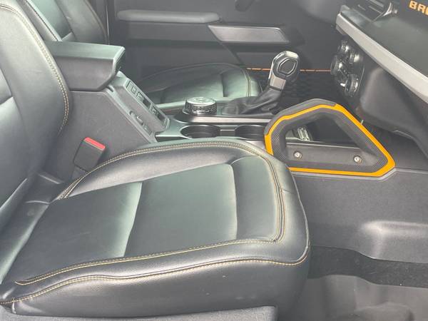 2023 Ford, dovoz USA — foto 11 z 12