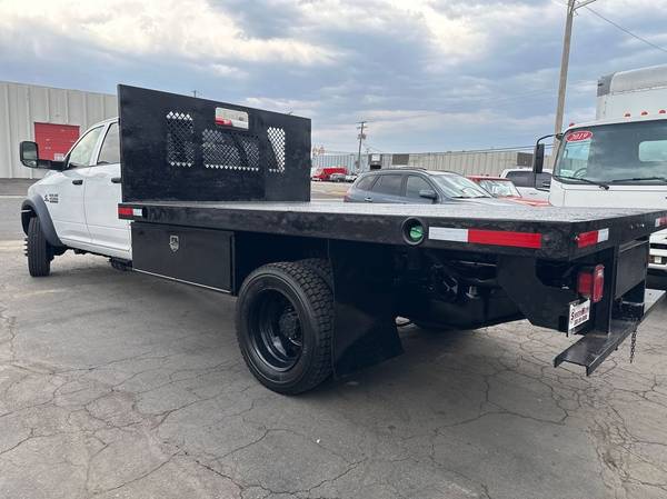 2018 Dodge, dovoz USA — foto 3 z 12