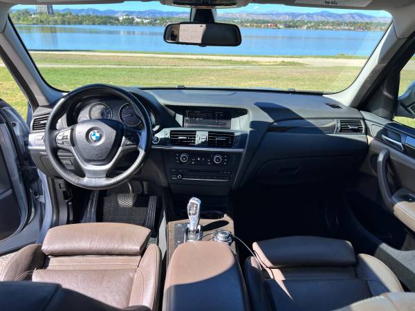 2011 BMW, dovoz USA — foto 6 z 11