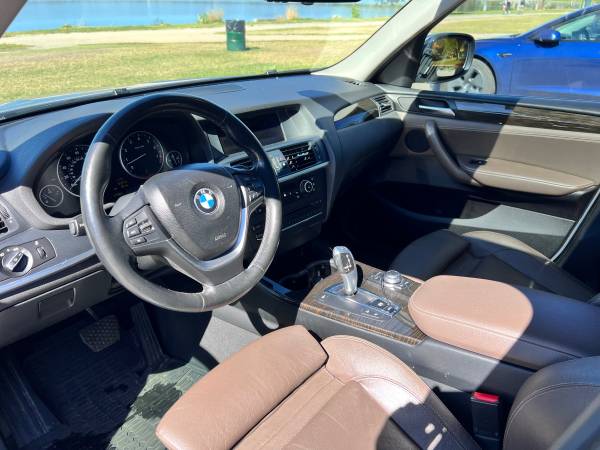 2011 BMW, dovoz USA — foto 7 z 11