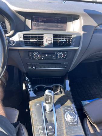 2011 BMW, dovoz USA — foto 8 z 11