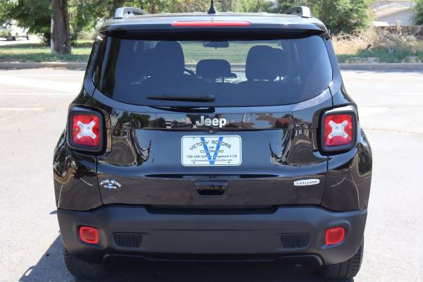 2020 Jeep, dovoz USA — foto 6 z 12